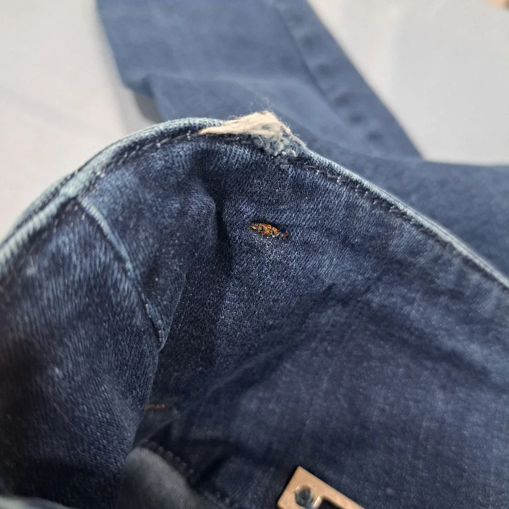Soda High Waisted Skinny Jeans Medium Wash Triple Button‎ Grommet Detail Size 31
